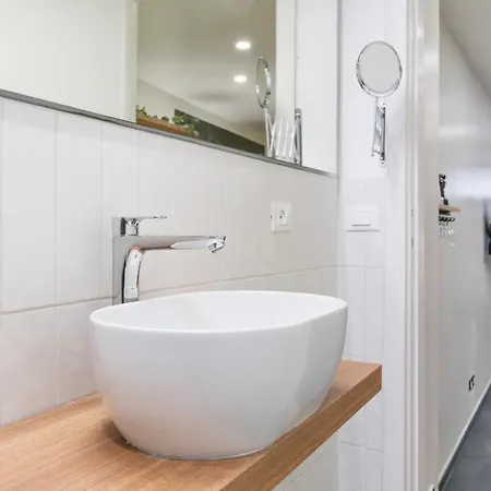 Modern Studio 10min From S.peter's Square Appartamento *