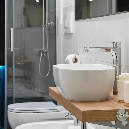 Apartman Modern Studio 10min From S.peter's Square